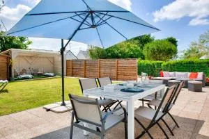 Grande maison et beau jardin pour 8 - Kervénos