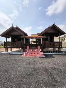 Balam Inn Homestay & Chalet - Sungei Manggis