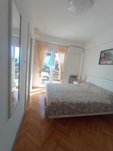 Camera vicina alla spiaggia