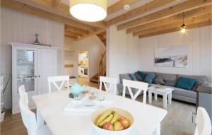 Awesome Home In Ostseeresort Olpenitz