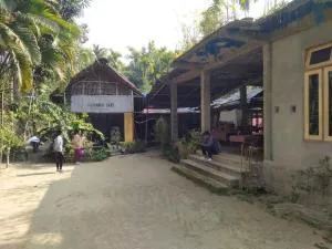 Asomi Kaziranga haat - Hatikhuli