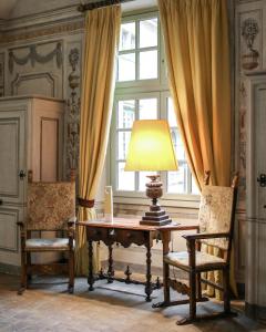 Hotels Chateau de Bagnols : photos des chambres