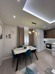 Glenis Apartment Vollga