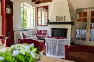 La Petite Maison Garde Barrière - Simandre