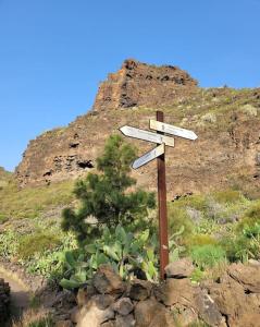 Hikers Haven Courtyard Apartment Tamaimo Tenerife