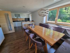 Ferienwohnung La-Wurm mit privatem Whirlpool