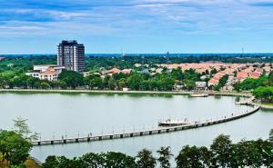 Ban Bua Resort and Hotel