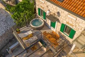 Authentic Villa Adrion - Bast