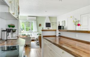 Lovely Home In Gilleleje With Wifi