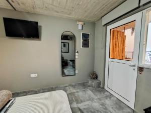 JTverga SEA VIEW HOMES A2 with Parking