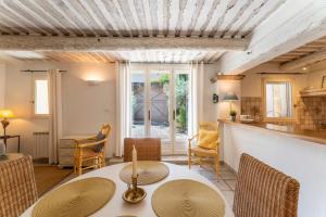 Maisons de vacances Le Mazet de Cabrieres-d-Avignon : photos des chambres