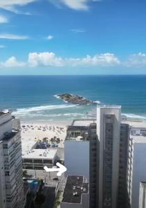 Guaruja Pitangueiras apto na praia