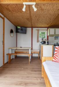 Campings Camping Le Mont Libre - Cottage & espace nature - Gannat : photos des chambres