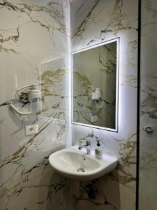 Blue Studios by Comfort Suites