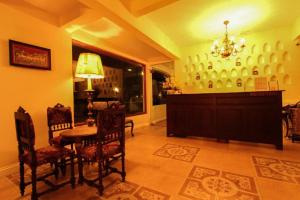 Le Luxe Boutique Hotel