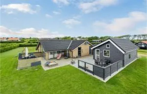 4 Bedroom Amazing Home In Vinderup - Vinderup