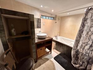 Appartement 3 chambres à Aigues-Mortes