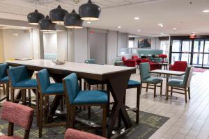 Hampton Inn KentAkron Area