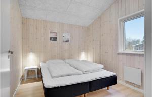 Amazing Home In Farsø With Wifi