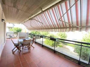 Bright Apartment 300 m from sea