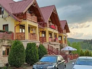 Pensjonat Zielone Wzgórze w Bolesławowie - Pelc Tyrolca