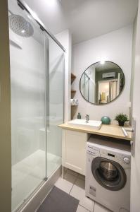Appartements La Palm Room ~ Climatisation ~ Balcon ~ Parking : photos des chambres