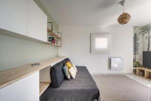 Appartements La Palm Room ~ Climatisation ~ Balcon ~ Parking : photos des chambres