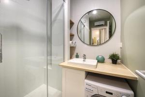 Appartements La Palm Room ~ Climatisation ~ Balcon ~ Parking : photos des chambres