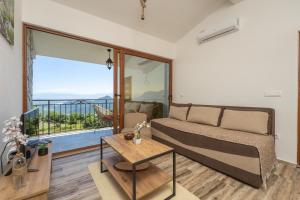 Jasen Apartments Lakeview