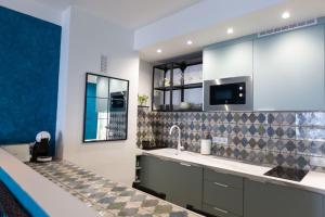 New Design Studio Apartment on the Beach