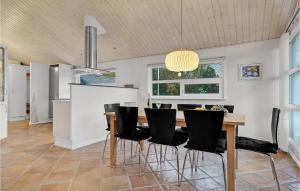 2 Bedroom Lovely Home In Aabenraa