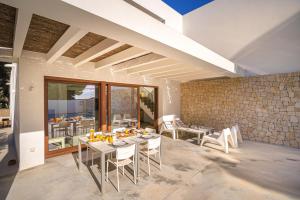 MARETA - Managed by Almarina