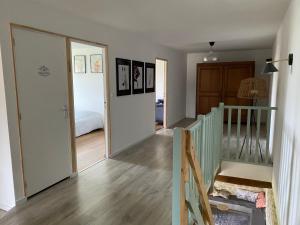 Maisons de vacances Maison en pleine nature proche plage Omaha Beach! : photos des chambres