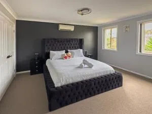 Prestons Dream Holiday 4 Bedroom - Camden