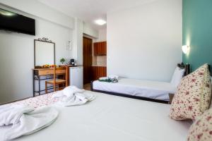 Famelia Studios Lampiris