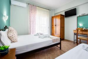 Famelia Studios Lampiris