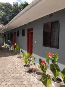 Meuly Family Lodge - Nkoanrua