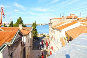 Apartment Old Town 2337