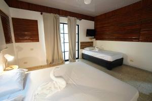 Room #27 at Waterfront Playa Alicia