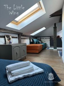 Пространства за гости Синият час - апартамент Little Wing