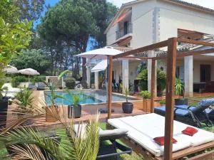 Les Canyes Cottage, Private Villa Resort - Els Hostalets