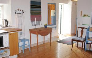 Nice Home In Visby With Wifi