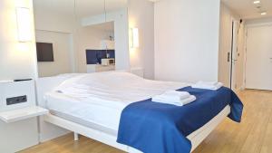 Апартаменты Orbi Cyti с видом на море