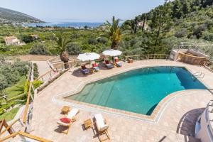 Gardenia Junior Suite In Epidavros with Shared Pool