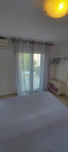 Flat Panorama Sea View Studio for Couples Vrachos