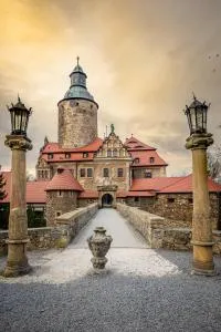 扎梅科佐查酒店 - Księginki