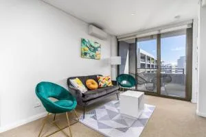 Parliamentary Triangle 1BR Apartment - Campbell