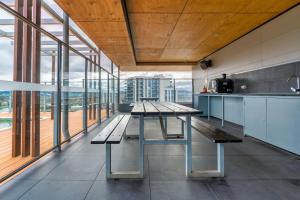 2BR Apt in the heart of the Gungahlin Town Centre - Hosted by CanStay