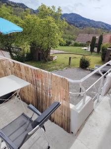 Appartements Apppartement dans maison avec terrasse plein sud , Netflix, parking et fibre : photos des chambres