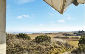 Two-Bedroom Holiday Home In Hvide Sande